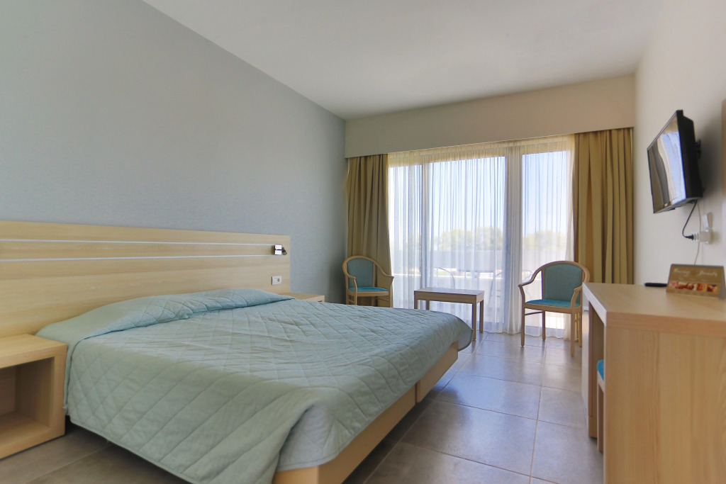Niriides Hotel