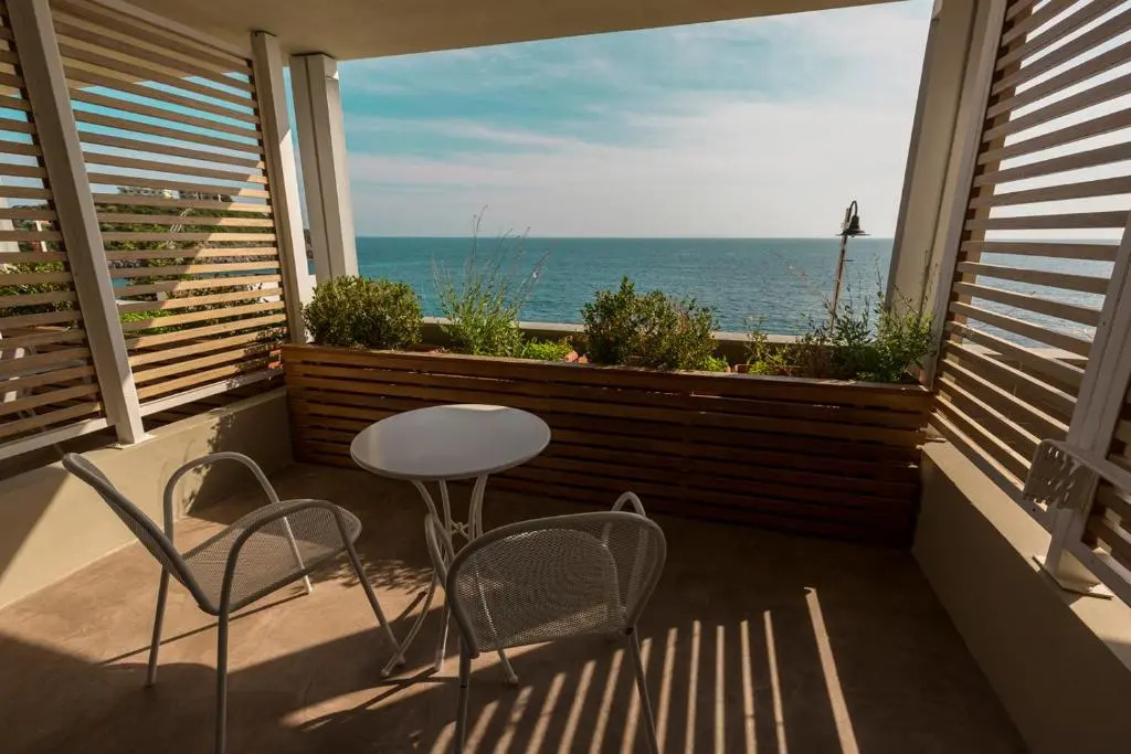 Folie Marine Beach Hotel & Club