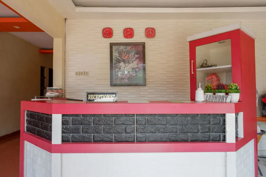 RedDoorz at Losari Area 2 Makassar