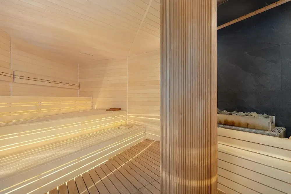 Holiday Studio With Access to Pool and Sauna