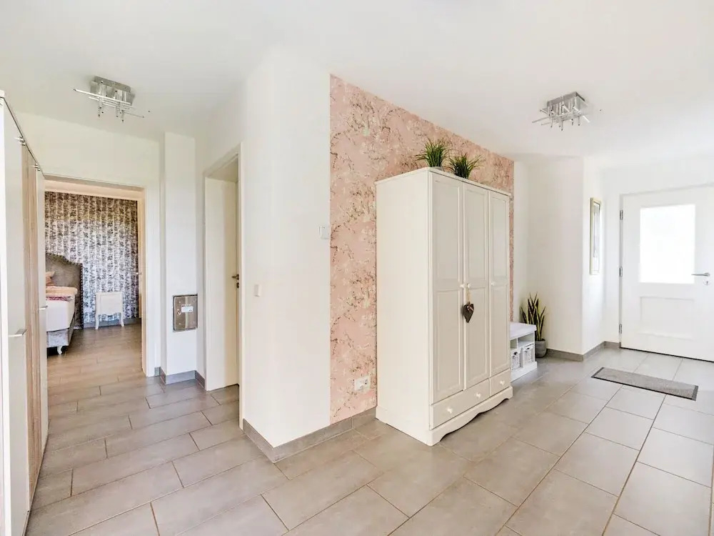 Charming Apartment in Weinsheim with Garden