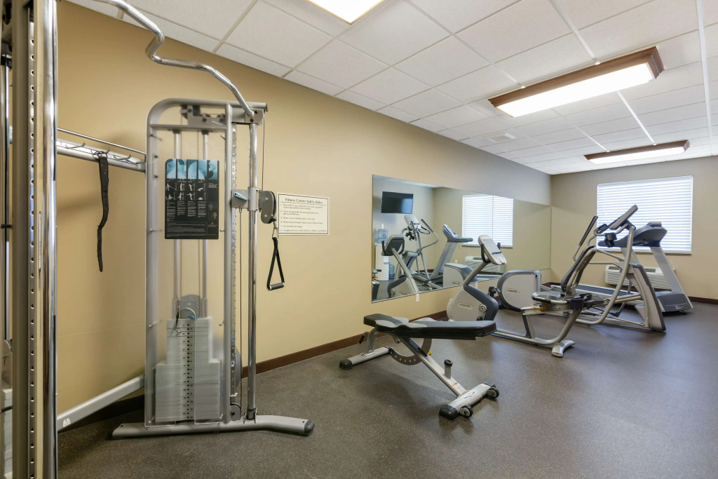 Best Western Golden Prairie Inn and Suites