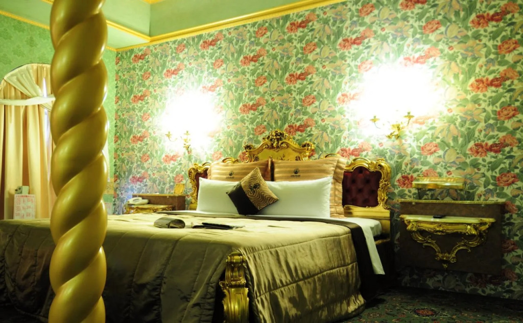 The We Hotel