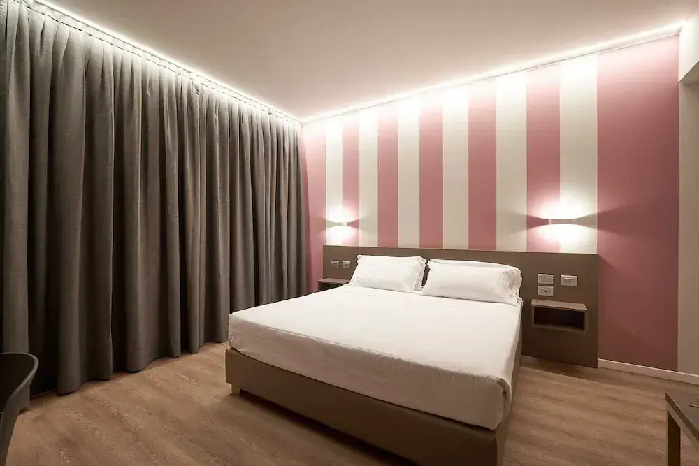 CA San Cristoforo Apartments & Suites