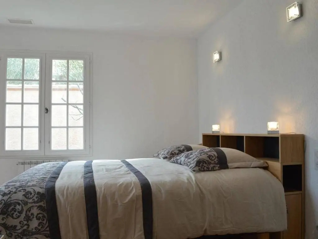 Villa 5 pièces 3 chambres avec jardin, clim, wifi, animaux admis - FR-1-225C-470