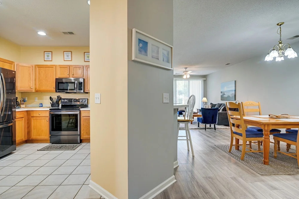 Myrtle Beach Golf Retreat w/ Pool Access!