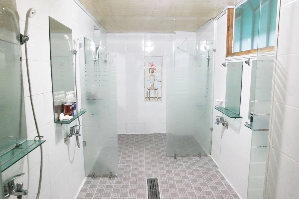 Skywalker Guesthouse - Hostel