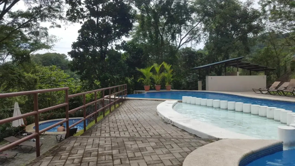 Villa privada con hidromasaje Herradura Jaco
