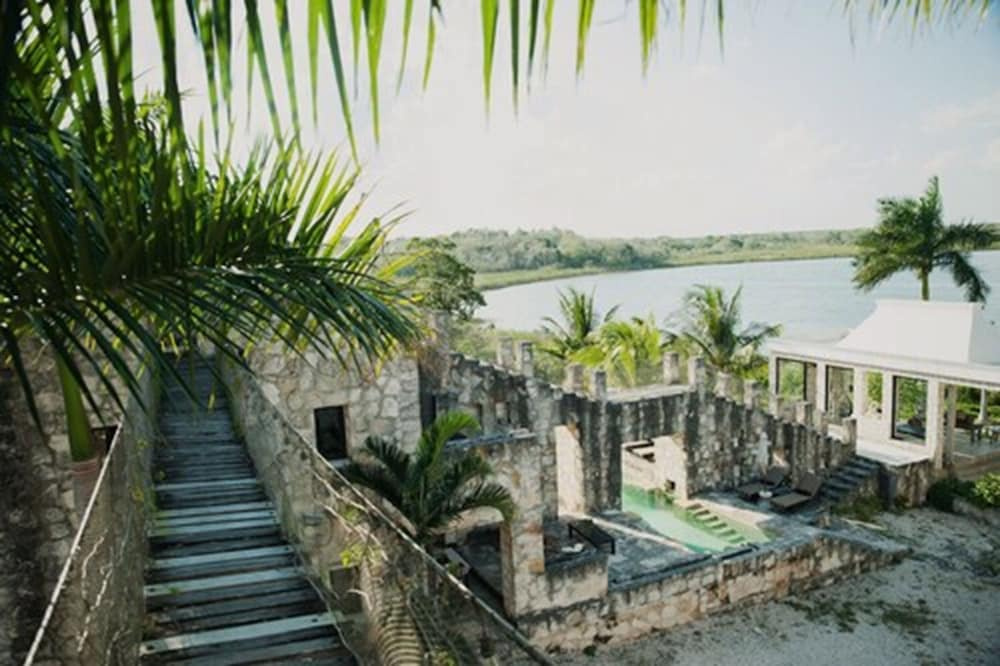 Coqui Coqui Papholchac Coba Residence & Spa