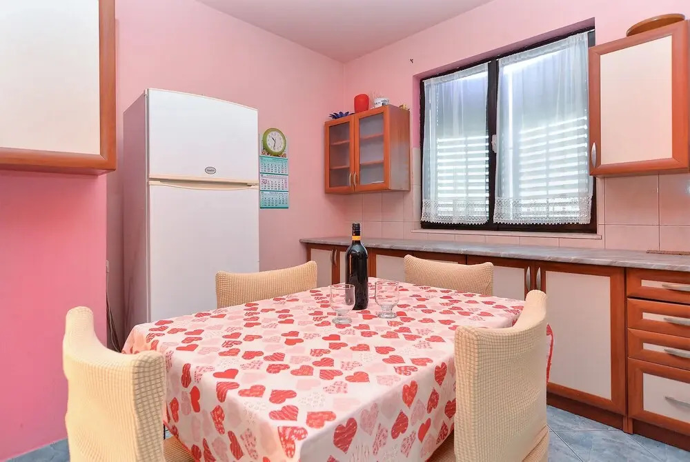Apartment 1956