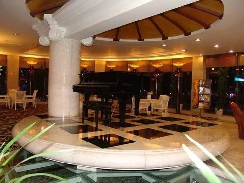 Qianxilong Hotel
