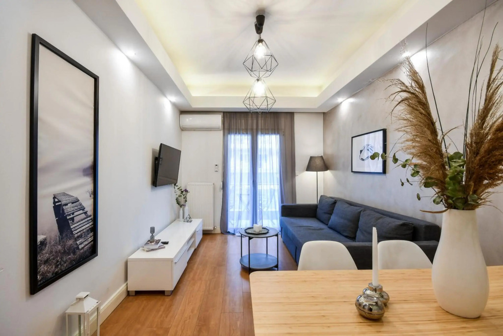 #SKGH Avra luxury suite -WhiteTower