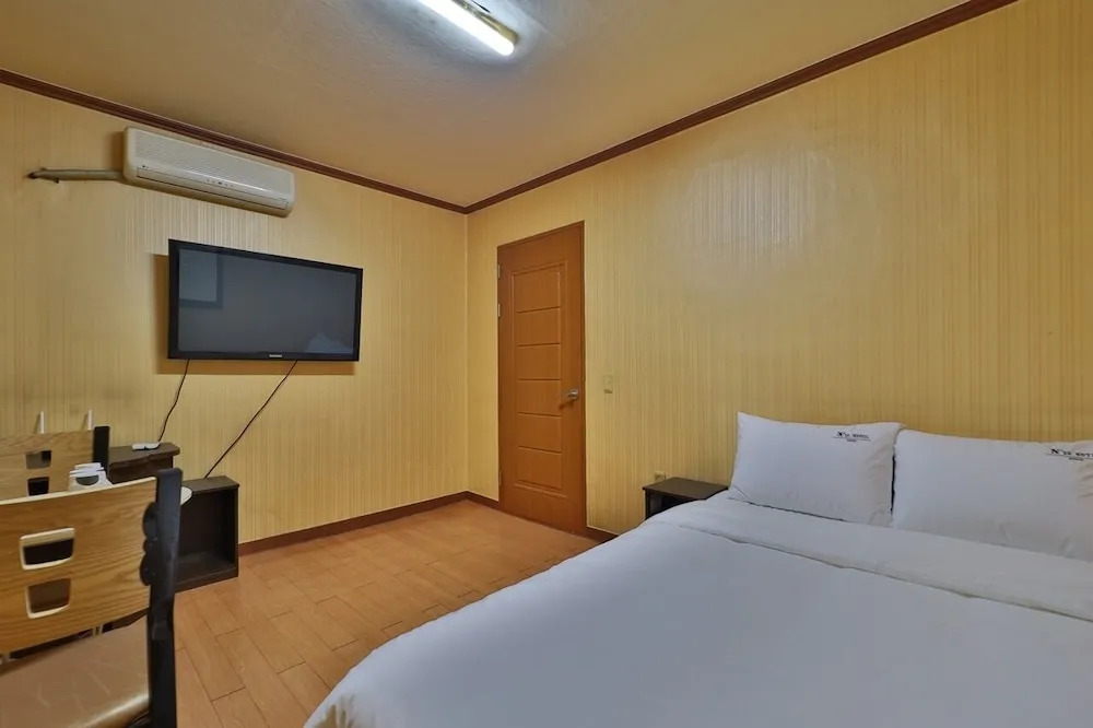 Theme Motel