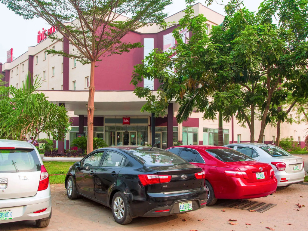 Отель Delta Continental Hotel and Suite Lagos