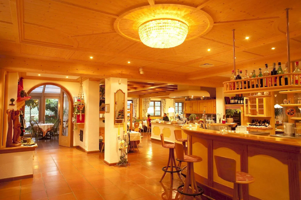 Hotel Jonathan