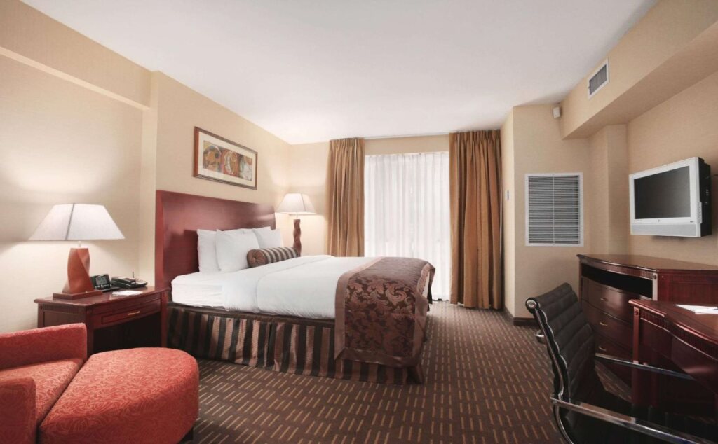 Henn na Hotel New York