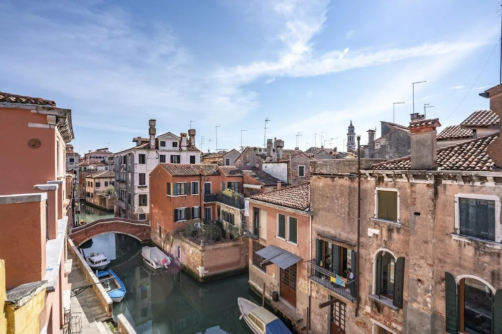 La Dimora di Sant'Andrea Canal View
