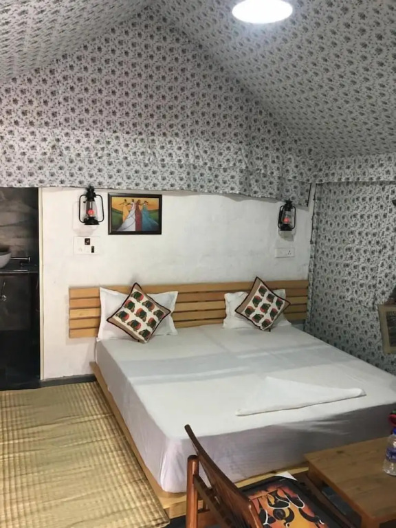 Camp Dharamshala - Luxury with peace