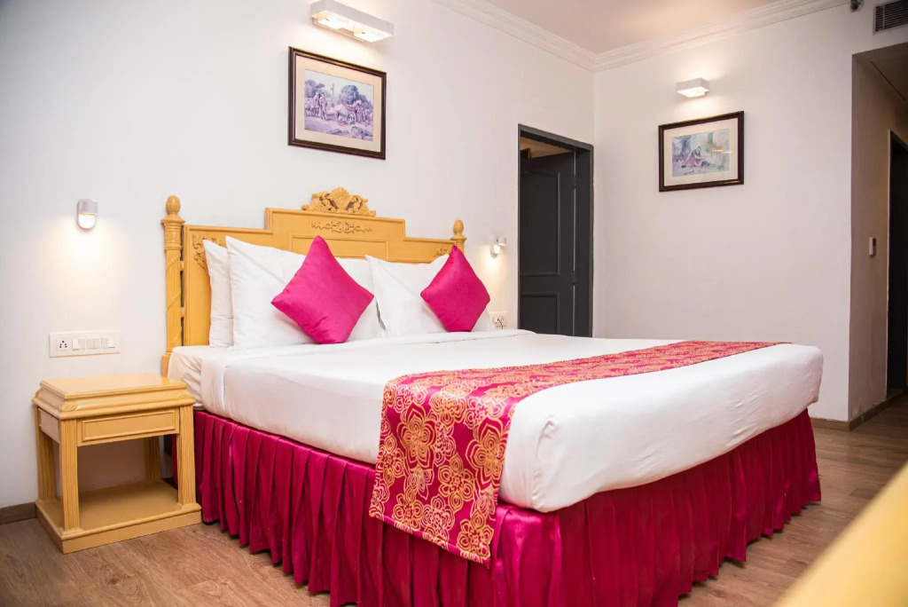Golden Parkk Hotel