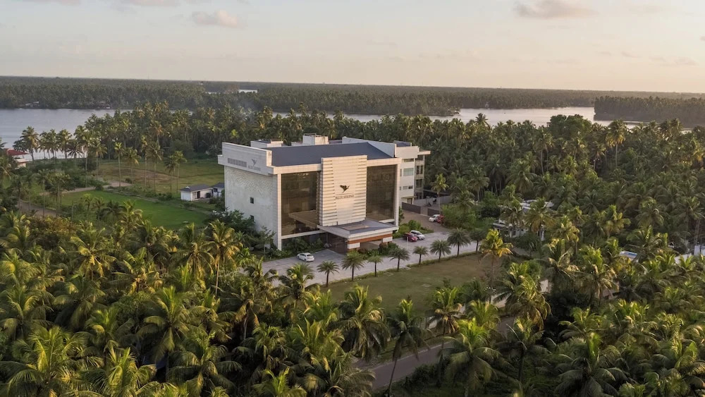 Blue Serene Backwater Resort