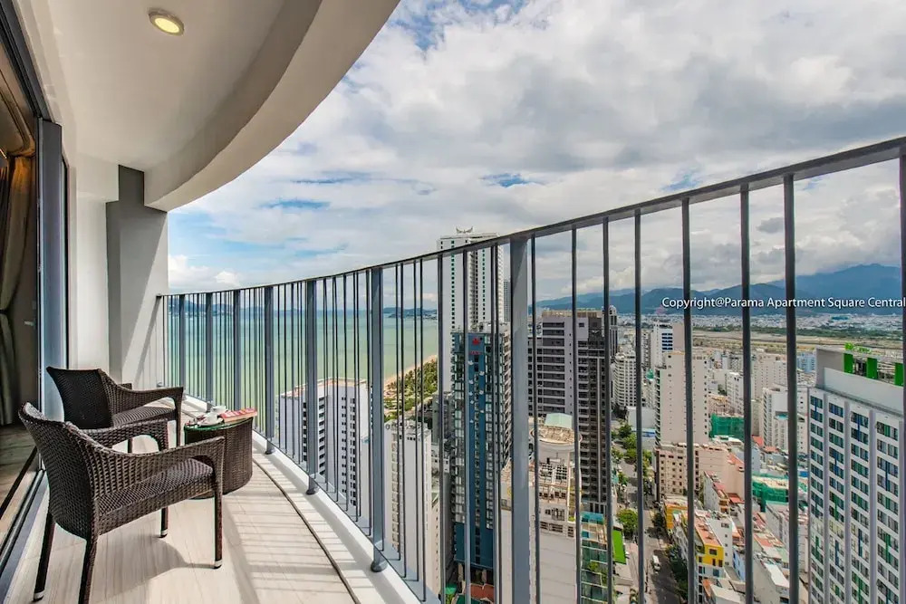 Panorama Beach Central Square Residences