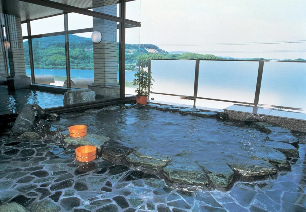Wan Wan Paradise Hamanako