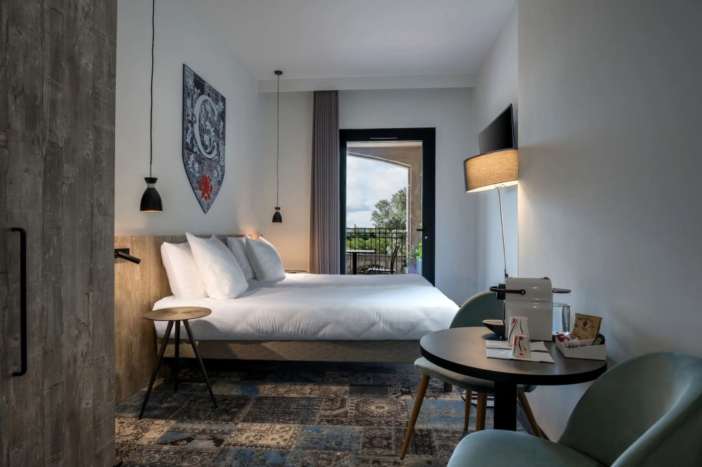 SOWELL HOTELS Les Chevaliers