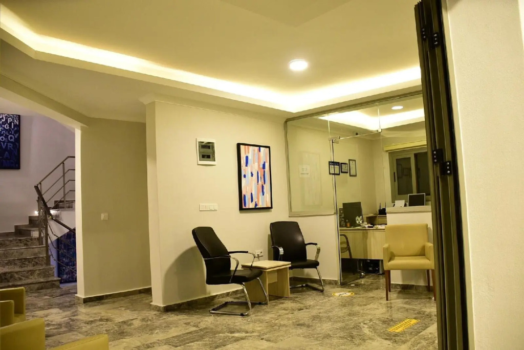 M2 Hotel