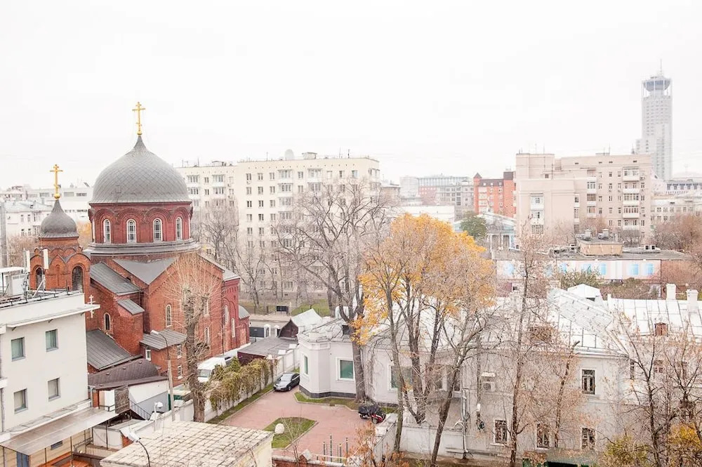 Апартаменты, Монетчиковский пер.