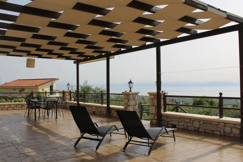 Ένα σπίτι γεμάτο φύση! - A house full of nature!