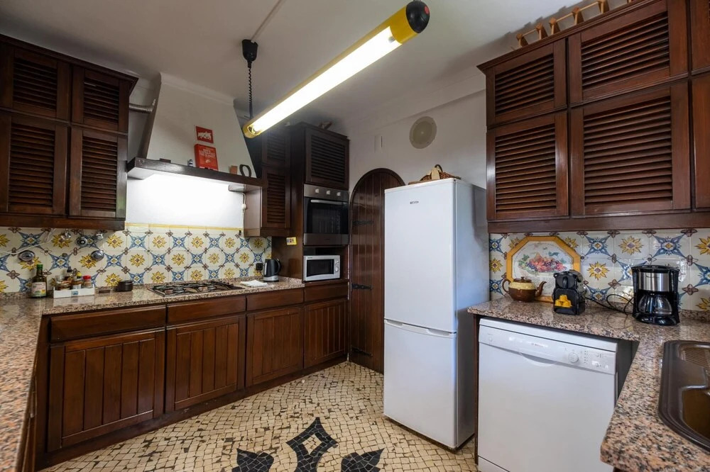 Panoramic Ocean View Villa & Pool in Sesimbra by Rent4Rest