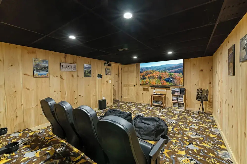 Cabin w/ Hot Tub, Theater & Games!
