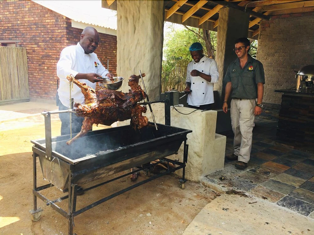 Manong Game Lodge