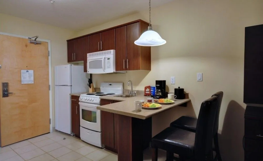 Sigma Inn & Suites Hudsons Hope