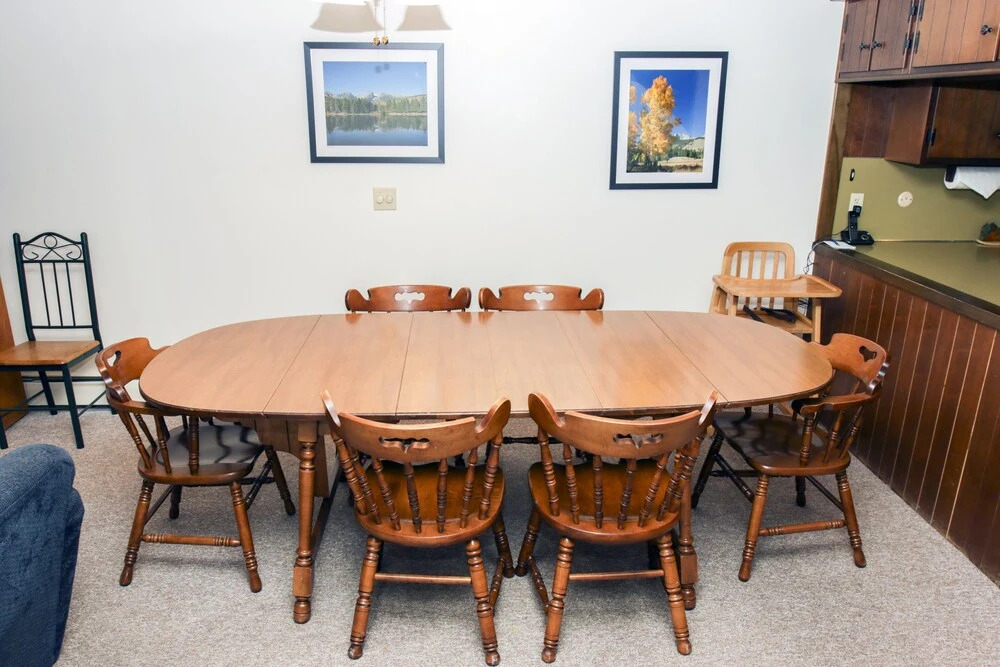 Fawn Valley Inn: 228