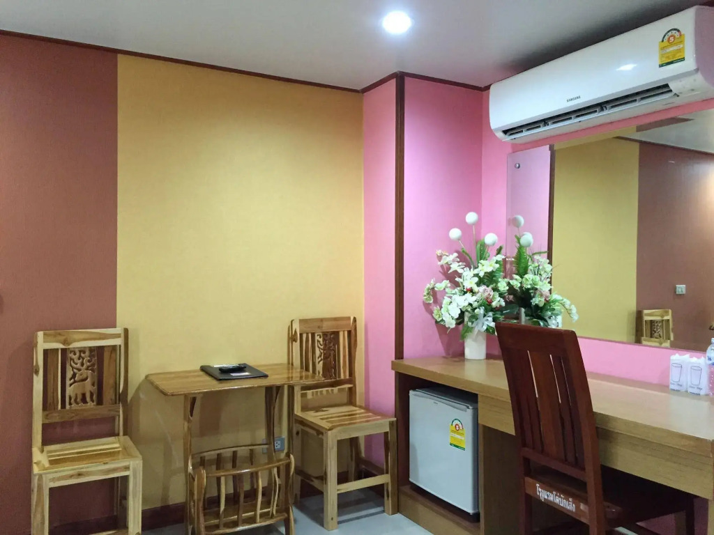 Toh Buk Seng Ayutthaya Hotel