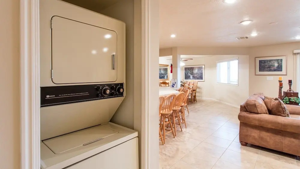 Desert Springs At Las Palmas Resort 4 Bedroom Apts