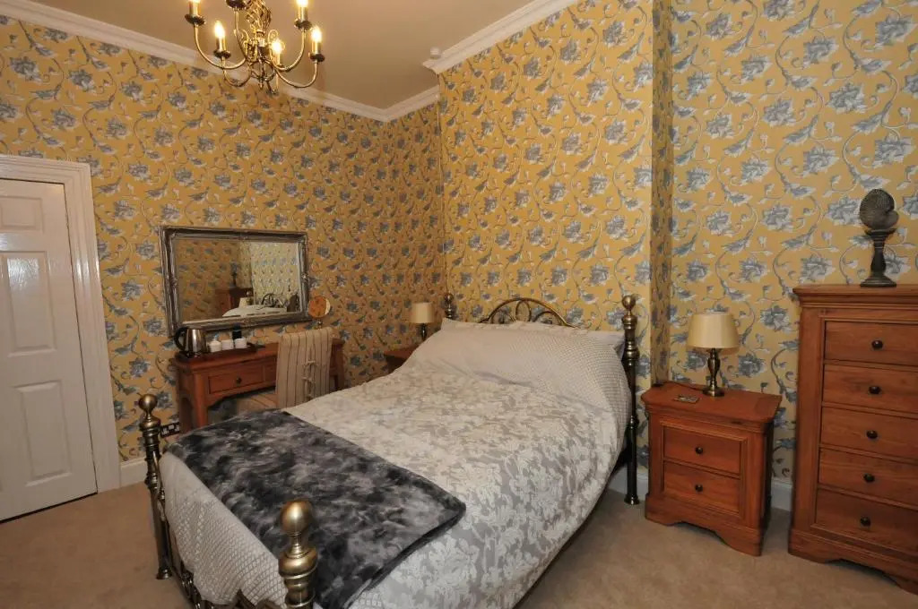 Ashtree House Bed And Breakfast