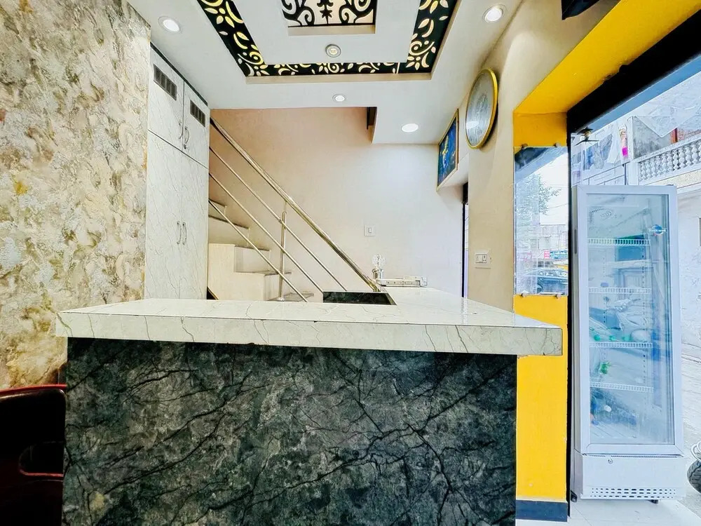 Hotel Hariom Palace