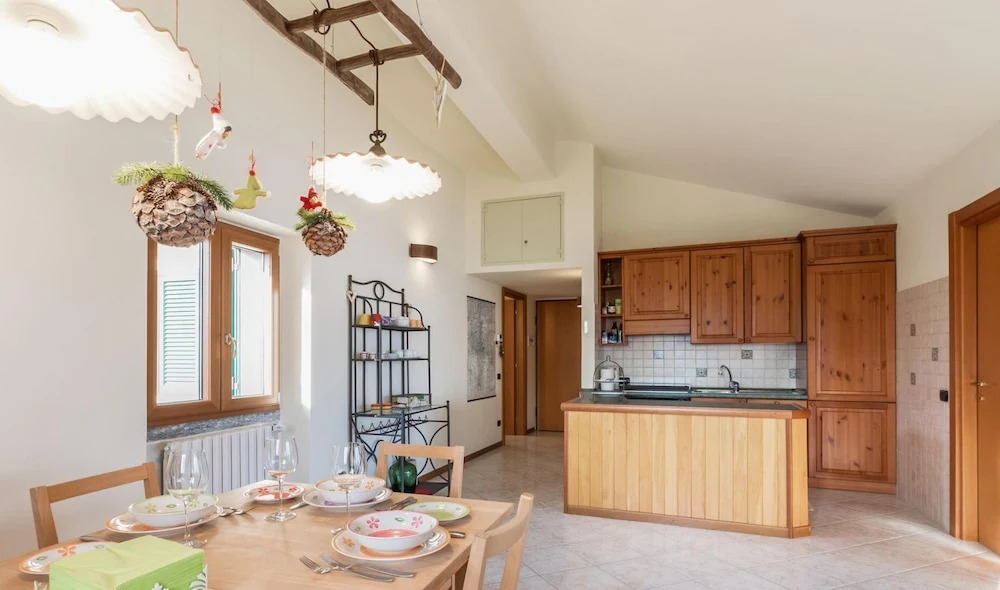 Easy Welcome Civenna Lake View