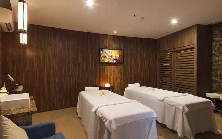 Oceanami Villas & Beach Club