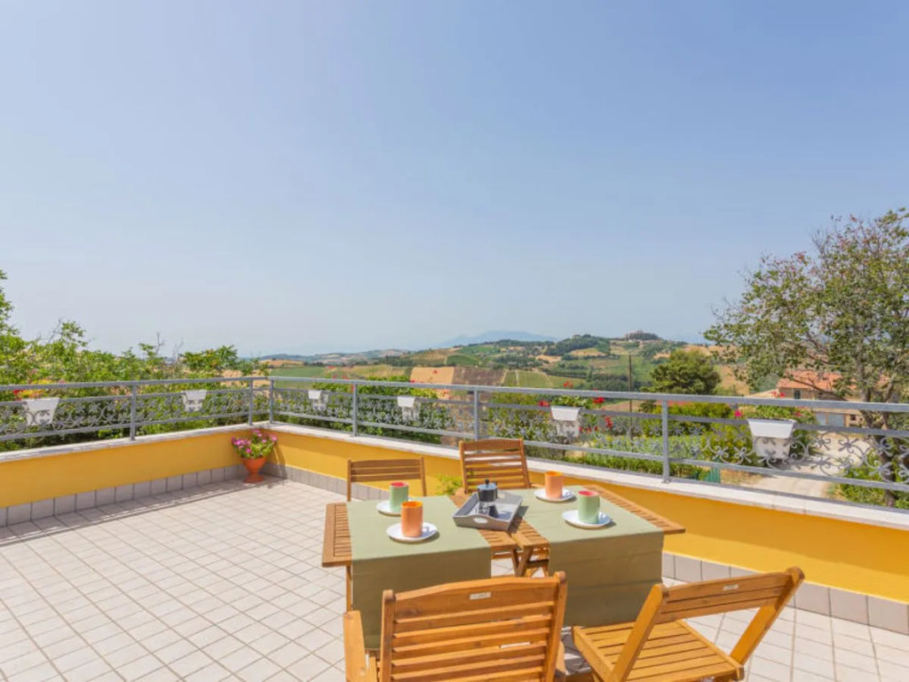 Holiday Home Erika by Interhome