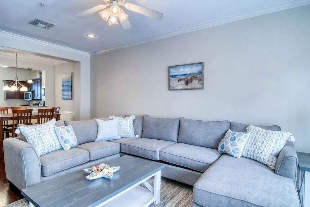 Shoreline Dreams - 3 Br Condo