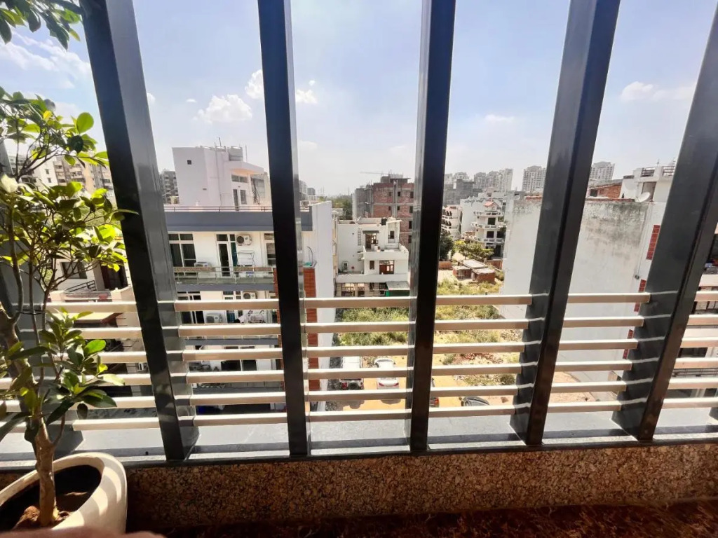 Hotel Maharaja Palace Boutique Hotels Near Medanta Medicity Gurgaon