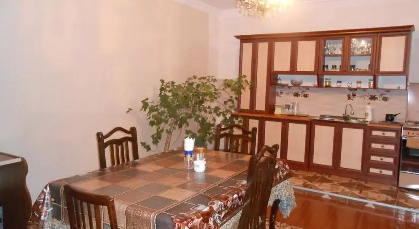 Nins Inn