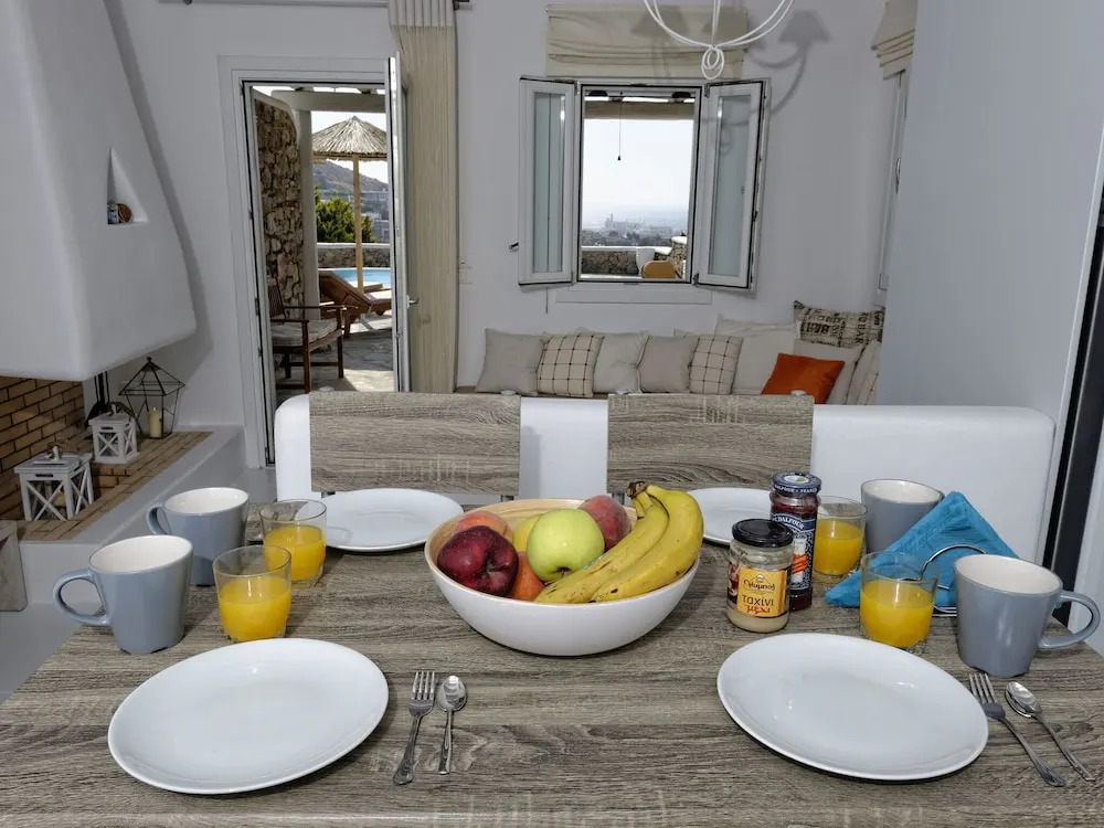 Luxurious Villa in Mykonos with Swimming Pool