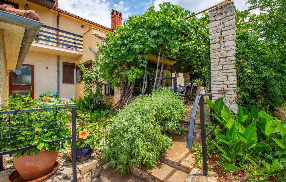 Amazing Apartment in Porec With Outdoor Swimming Pool, 2 Bedrooms and Wifi