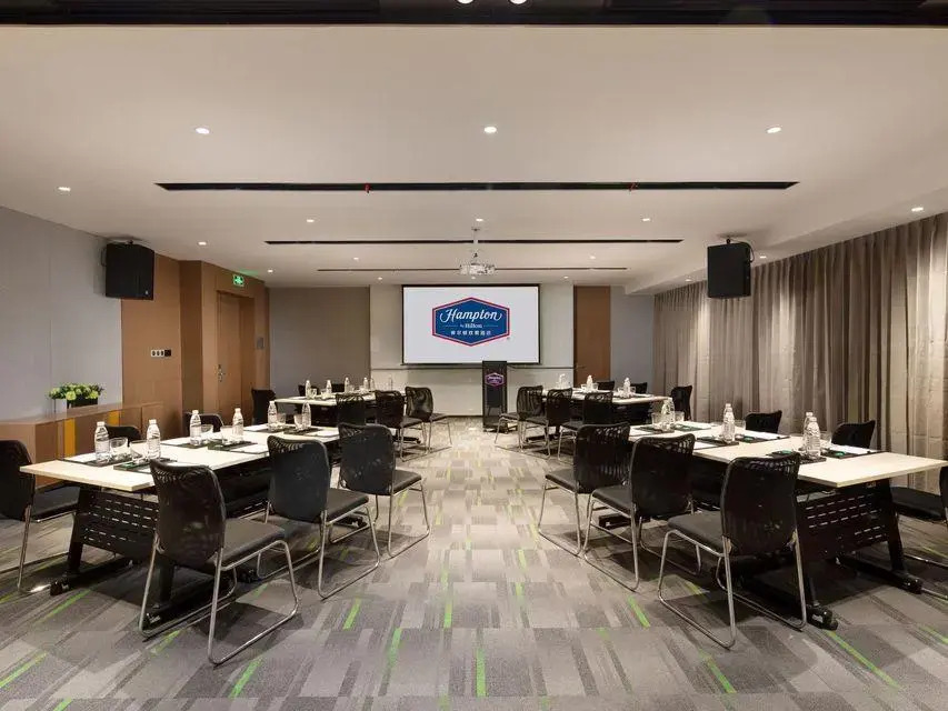 Hampton by Hilton Kunming Guandu