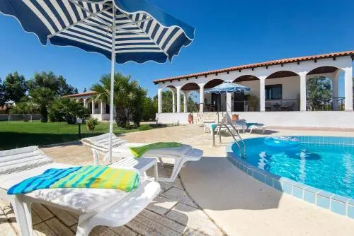 Villas Mina and Studios