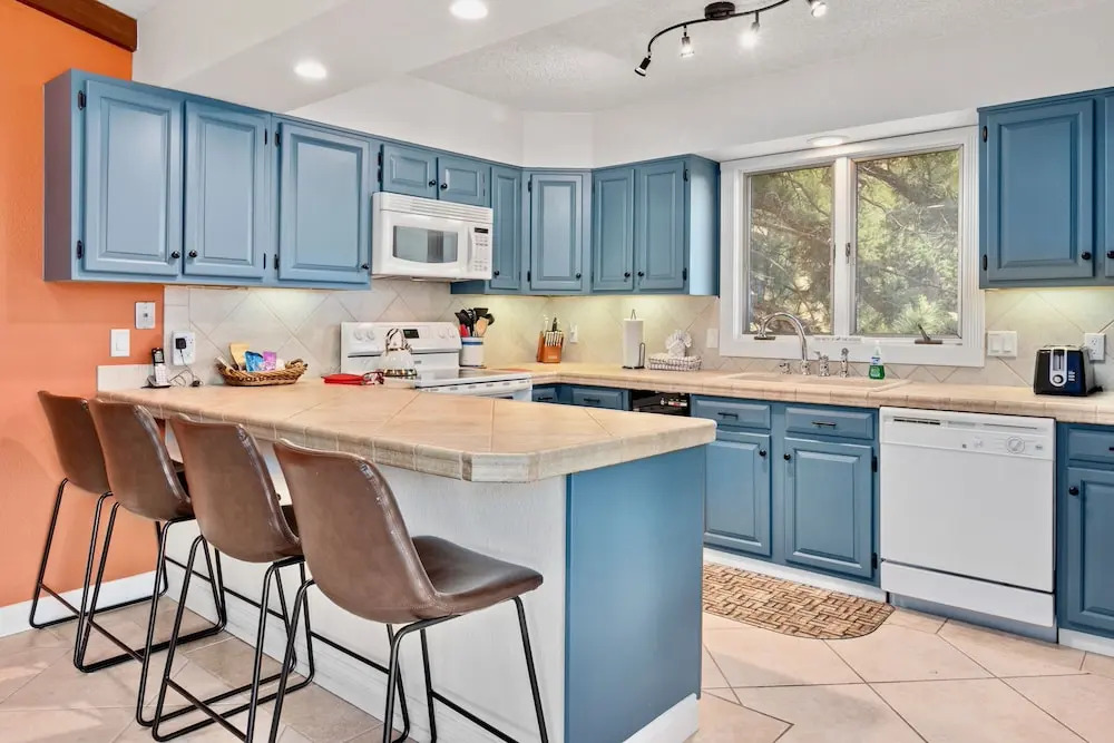 Divine Destiny Luxury At Windcliff 6 Bedroom Condo by RedAwning